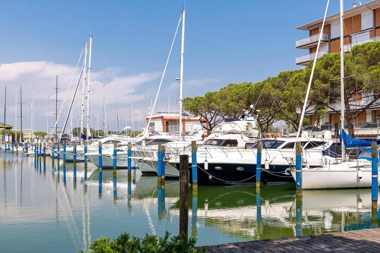 Residence Holiday Porto Santa Margherita di Caorle